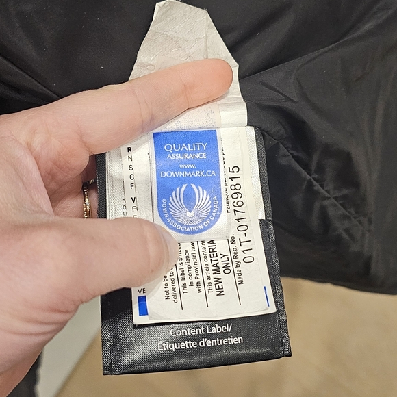 Canada Goose Lorette Parka - Picture 7 of 14